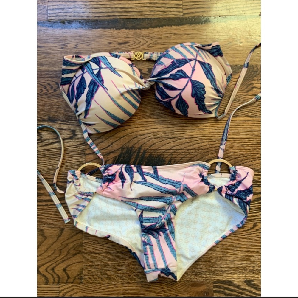 NWOT Victoria’s Secret two piece bathing suit